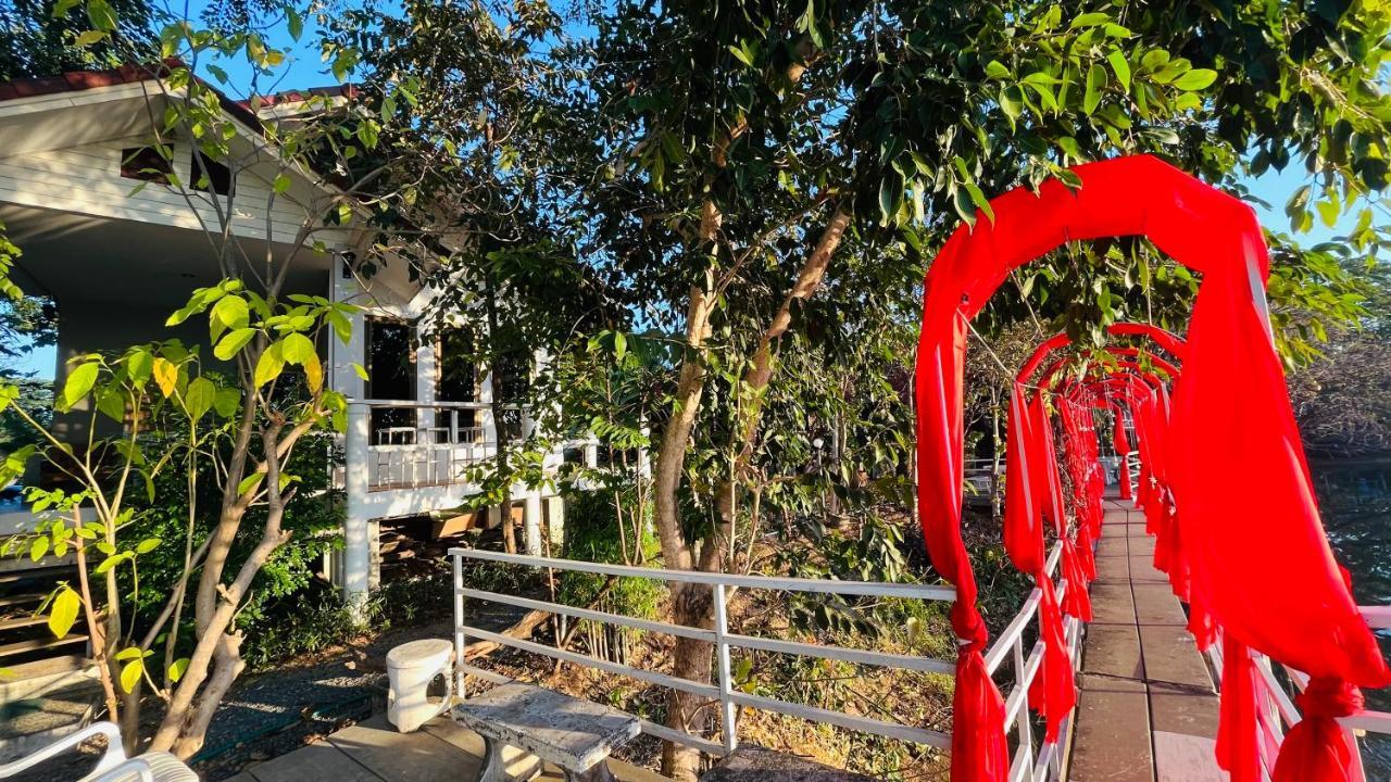 Moon River Resort Phimai Dış mekan fotoğraf