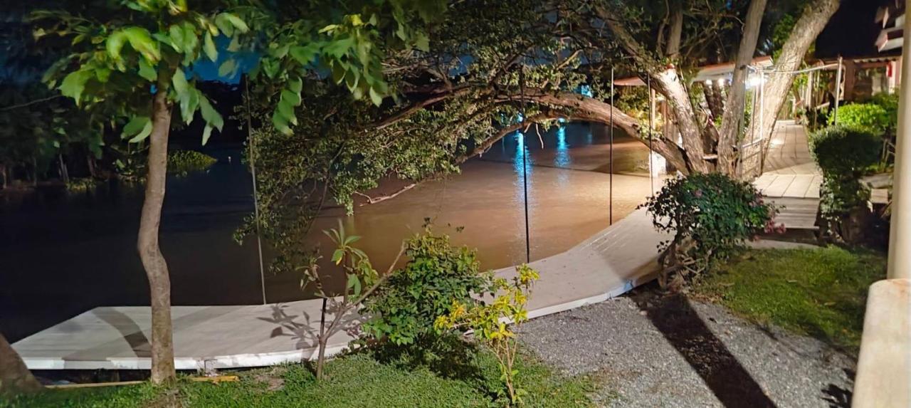 Moon River Resort Phimai Dış mekan fotoğraf